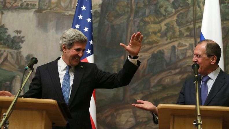 Yhdysvaltain ja Venäjän ulkoministerit John Kerry ja Sergei Lavrov tapasivat Moskovassa 7.5.2013.