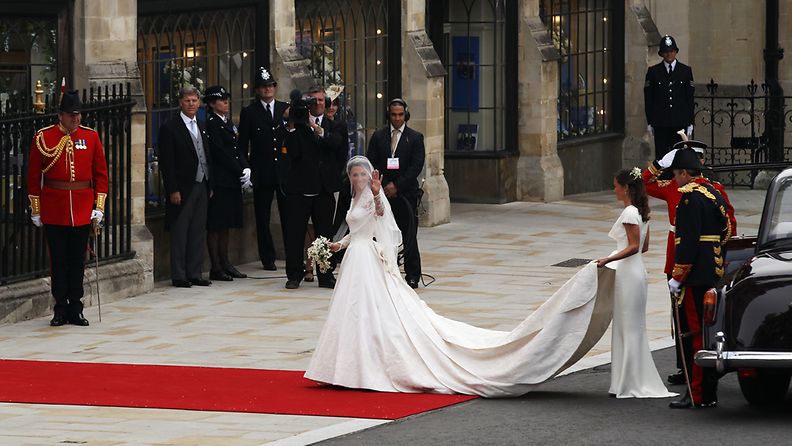 Kate Middleton saapuu kirkkoon. Getty Images