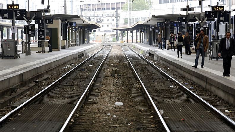 Pariisin Gare de Lyon - juna-asemalla oli hiljaista 13.6.2013 