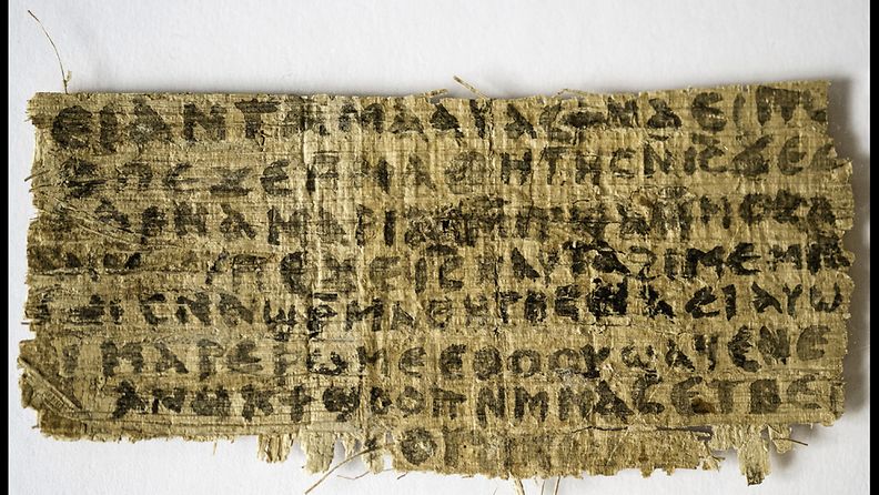 Roomassa esitellystä papyruksesta löytyvät tutkijan mukaan koptin kielellä kirjoitetut sanat: "Jeesus sanoi heille, minun vaimoni". 