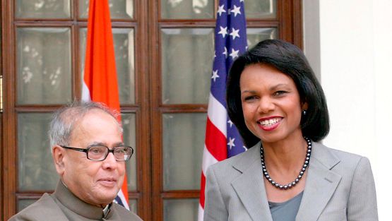 Yhdysvaltojen ulkoministeri Condoleezza Rice ja Intian ulkoministeri Pranab Mukherjee, kuva: EPA