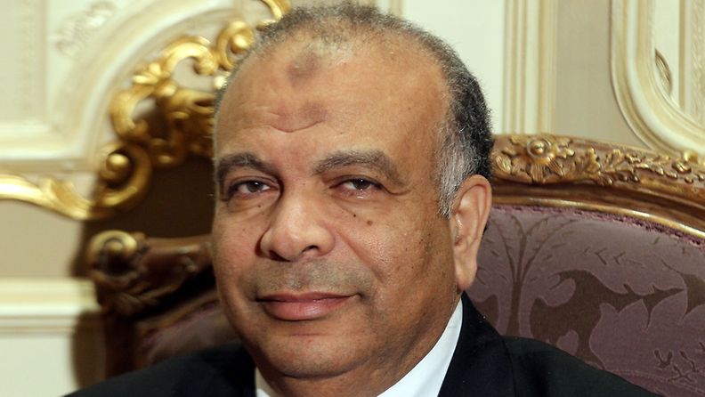 epa03177636 Egypt's Parliament Speaker of the Muslim Brotherhood, Saad el-Katatni 