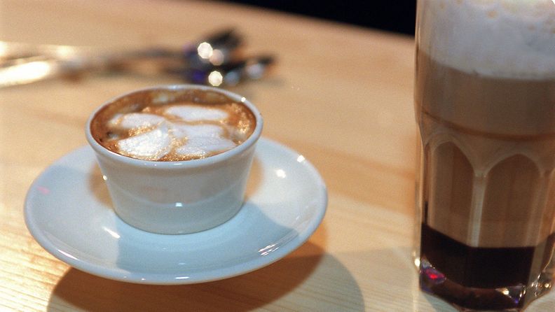 Napolin poliisin operaatio mafiaklaanin kahvilakartellia vastaan sai koodinimensä kahvista.