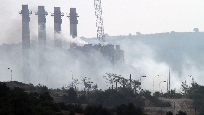 Suuri räjähdys on vavisuttanut Kreikan sotilastukikohtaa Kyproksen saarella aikaisin tänä aamuna. 