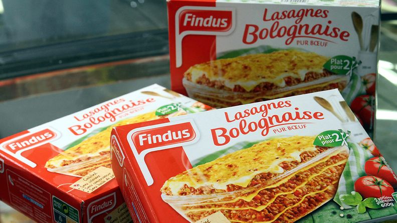 Finduksen lasagnesta on useissa maissa löytynyt hevosenlihaa, vaikka pakkausmerkintöjen mukaan ruoassa pitäisi olla naudanlihaa. 