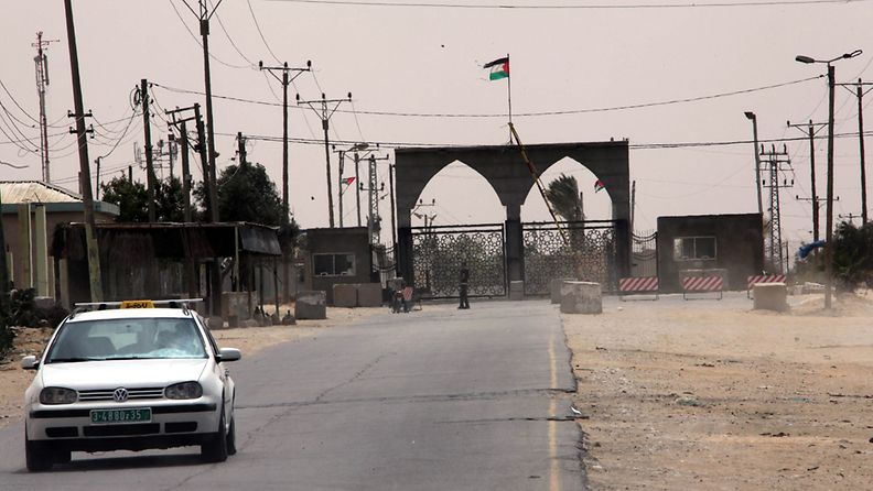 Egypti avasi rajansa saarretulle Gazan palestiinalaisalueelle 28.5.2011. 