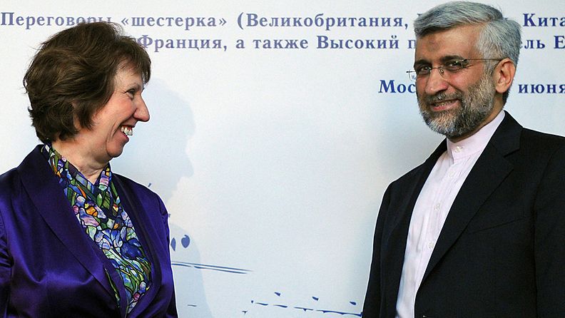 EU:n ulkoasiain ja turvallisuuspolitiikan korkein edustaja Catherine Ashton tapasi Iranin ydinohjelman neuvottelijan Saeed Jalilin Moskovassa 18.6.2012 ennen varsinaisia neuvotteluja. 