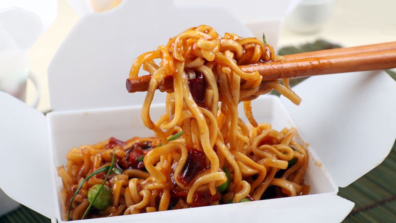 Nälkäinen saattaa himoita erityisen paljon kiinalaista ruokaa.