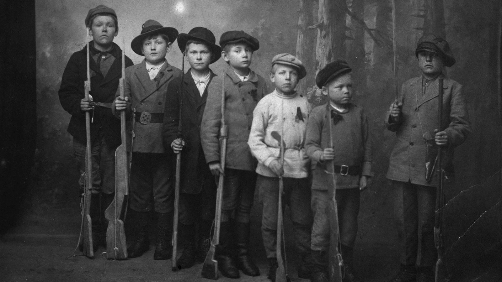 Sisällissota ei armahtanut lapsiakaan – kenttäoikeudet teloittivat kymmeniä  
