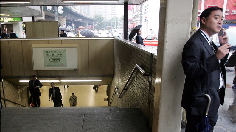 Metron sisäänkäynti Tokiossa.
