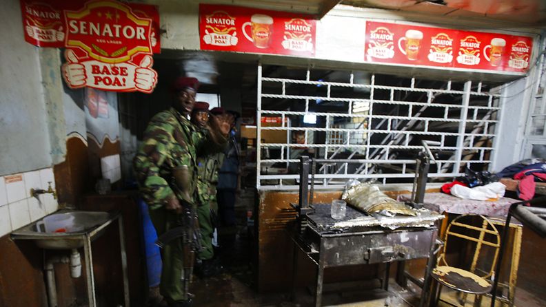 12 ihmistä loukkaantui baariin tehdyssä kranaatti-iskussa Nairobissa. 