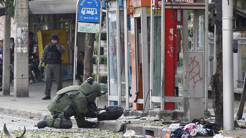 Bangkokissa tapahtuneiden räjähdysten jälkiä 14.2.2012.