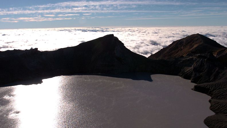 Mount Ruapehun kraaterijärvi. Kuva vuodelta 2004.