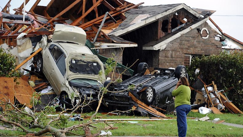 Kaksi tornadoa riepotteli Texasia huhtikuussa 2012.