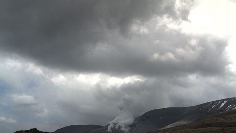 Tongariro tulivuori on purkautunut Uudessa-Seelannissa.