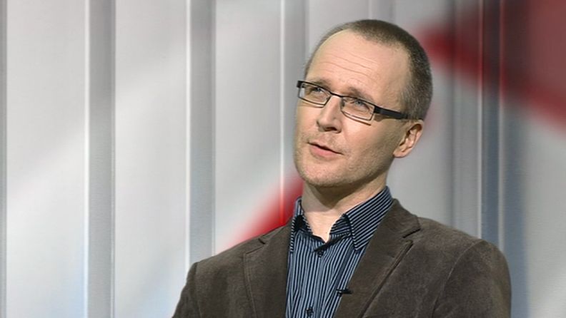 Aleksanteri-instituutin viestintään erikoistunut tutkijatohtori Jussi Lassila 