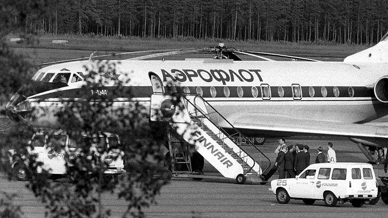 Kaapattu Aeroflotin kone laskeutui Helsinki-Vantaan lentoasemalle 11.7.1977.