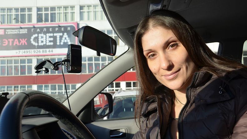 Moskovalainen Anna Ahmetshina pystyi osoittamaan syyttömyytensä onnettomuustilanteessa autovideokameratallenteen ansiosta.