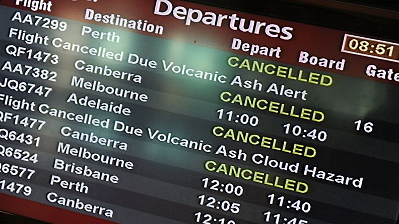 Australiassa on peruttu useita lentoja Chilen tulivuoren purkauksen takia.