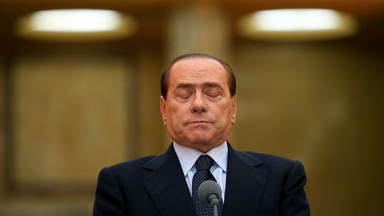 Italian pääministeri Silvio Berlusconi valtiovierailulla Romaniassa maaliskuussa 2011.