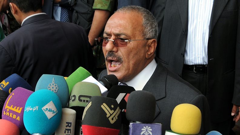 Jemenin presidentti Ali Abdullah Saleh kieltäytyy luopumasta vallastaan.