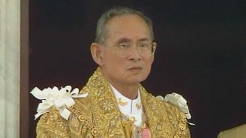 Thaimaan kuningas Bhumibol Adulyadej. 