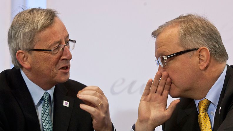 Euroalueen puheenjohtaja Jean-Claude Juncker ja talouskomissaari Olli Rehn Unkarissa 8.4.2011. Kuva: EPA