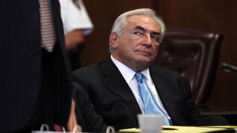 Dominic Strauss-Kahn oikeudessa New Yorkissa 1.7. 2011