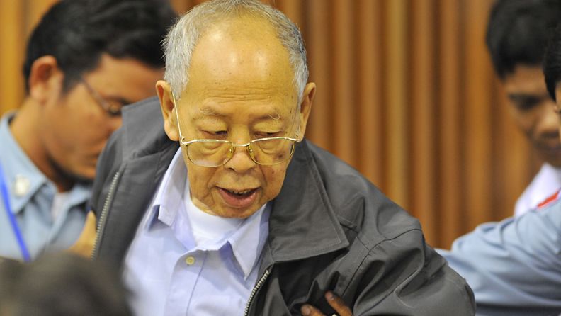 Kambodzhan entinen ulkoministeri Ieng Sary kuvattuna oikeudessa 2011. 