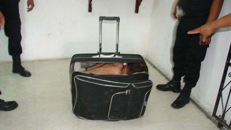 19-vuotias nainen yritti salakuljettaa poikaystävänsä laukun sisällä Chetumalin vankilasta.