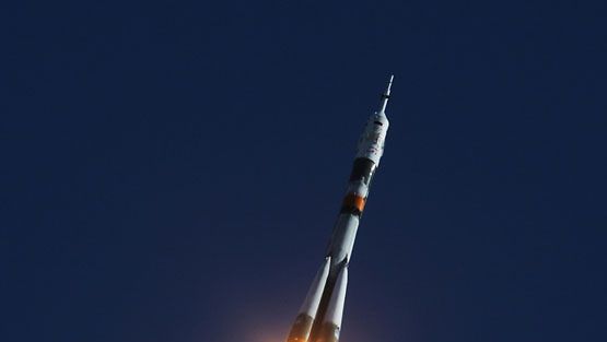Sojuz-sukkula lähti matkaan 2.4.2010. EPA