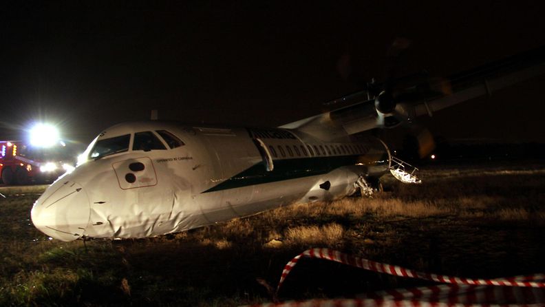 A ATR-72 turboprop plane of Romania s Carpatair airline (operating for Alitalia) went off the runway upon landing at Rome s Leonardo da Vinci airport Italy 02 February 2013. According to media reports six passengers were injured in the inciden