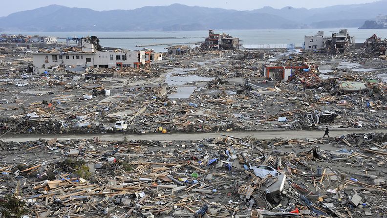 Tsunamituhoja Shizugawan alueella Japanissa.