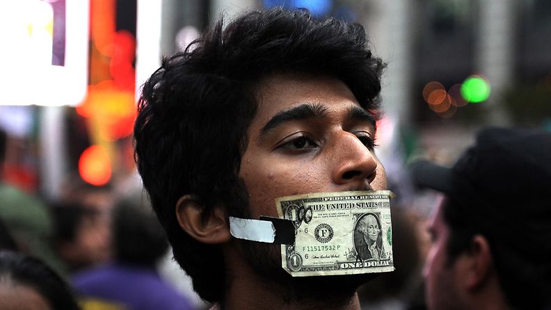 Occypy Wall Street-mielenosoitus Manhattanilla lokakuussa 2011.
