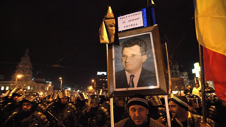 Mielenosoitus Bukarestissa Romaniassa 19. tammikuuta.