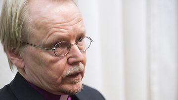 Arkkipiispa Kari Mäkinen arvostelee sitä, että hyvinvoinnin ainoaksi mittariksi on nostettu kilpailukyky.