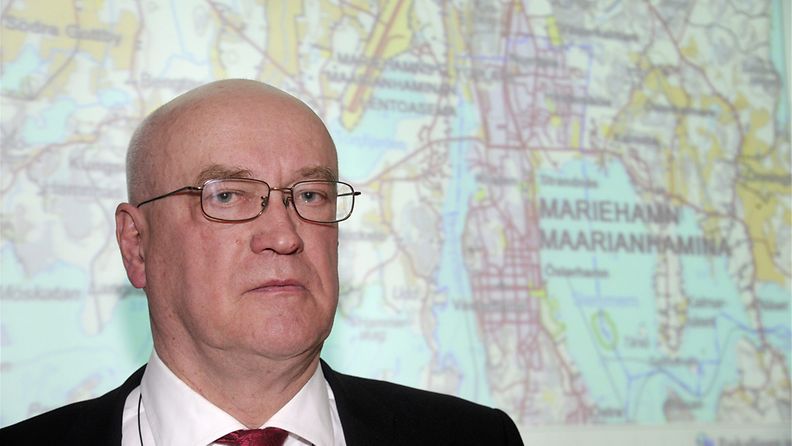 Maanimittauslaitoksen pääjohtaja Jarmo ratia sai yli 10 000 euron bonukset.
