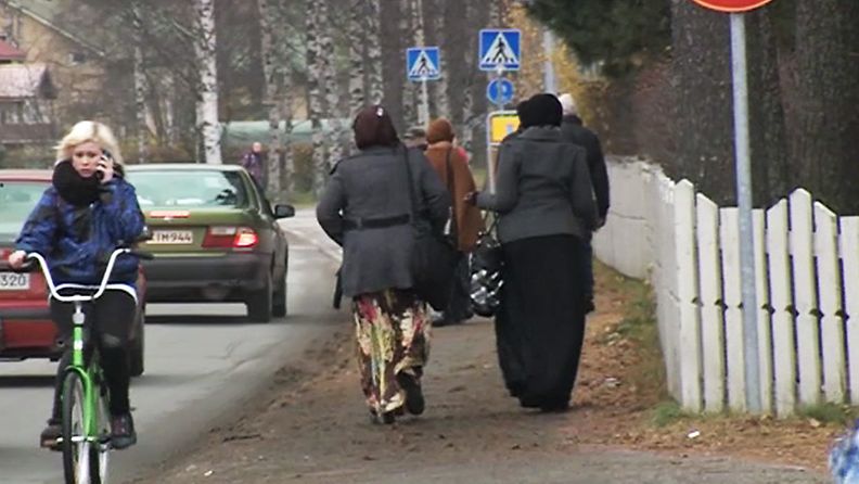 Maahanmuuttajien toimeentulotuki puhuttaa Lieksassa. 