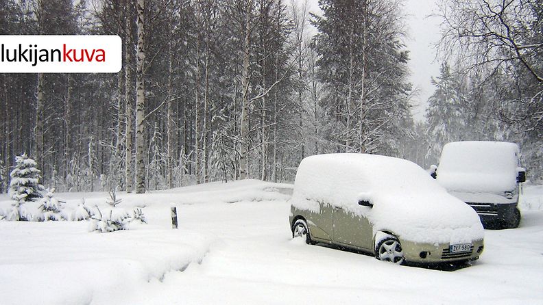 Lumivaippa Napapiirillä tänään klo 7 aamulla.