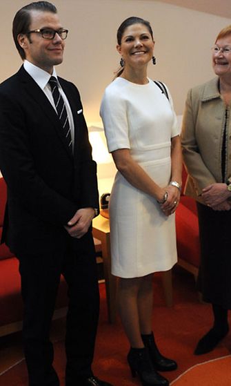   Ruotsin kruununprinsessa Victoria ja prinssi Daniel tapasivat Mäntyniemessä presidentti Tarja Halosen ja hänen puolisonsa tohtori Pentti  Arajärven 1.11.2010.