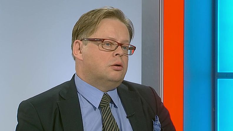 VATT:n ylijohtaja Kymmenen uutisissa 4. joulukuuta 2012.