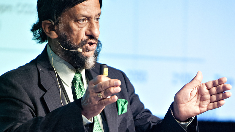 lmastopaneelin puheenjohtaja R.K. Pachauri Future Infinite -konferenssissa Helsingissä 12. kesäkuuta 2014.
