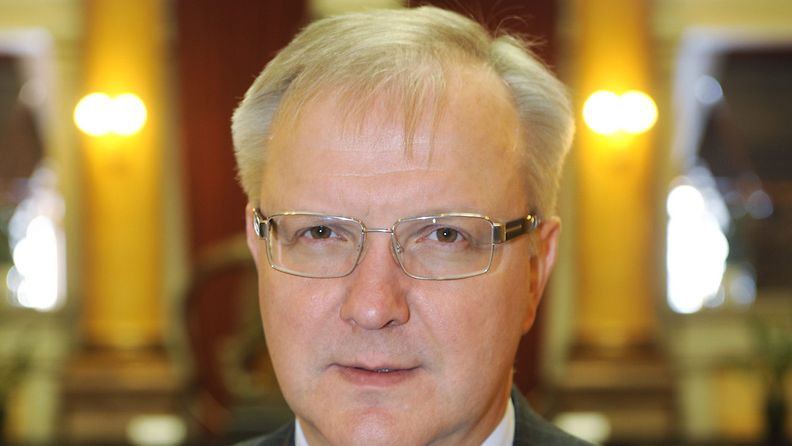 Talouskomissaari Olli Rehn on keskustanuorten suosikki presidenttikilpaan.