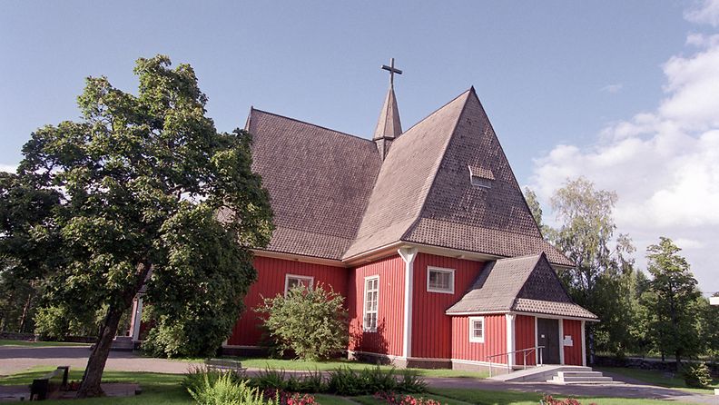 Kuvassa Iitin kirkko.  Iitin kunta siirtyy Päijät-Hämeen maakuntaan vuonna 2013. 