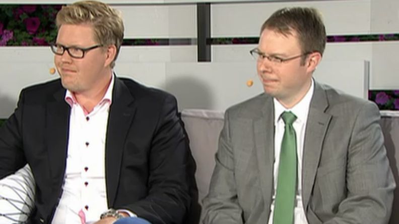 Vesa-Matti Saarakkala (oikealla) ja Antti Lindtman (vasemmalla)