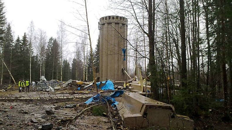 Vesitornin romahtaminen on katkaissut vedentulon osassa Jyväskylää. 
