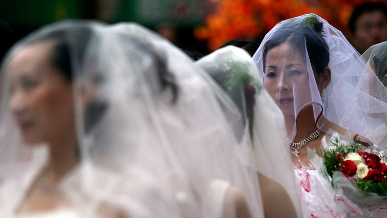 30-vuotiasta naista pidetään Kiinan avioliittomarkkinoilla vanhana. 