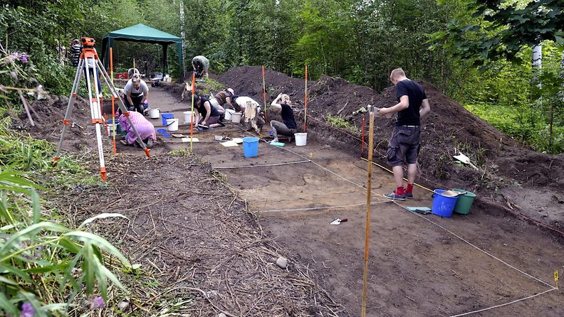 Heurekan arkeologiset yleisökaivaukset Vantaan Jokiniemessä 31. heinäkuuta 2014