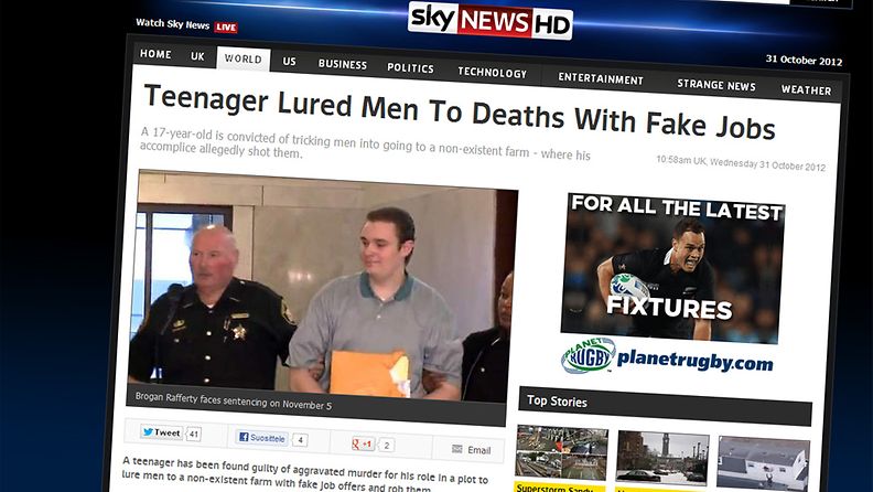 Brogan Raffertya epäillään houkutelleen miehiä väärennetyillä työpaikkailmoituksilla maatilalle, jossa heidät murhattiin. Kuvakaappaus Skynewsin sivuilta. 