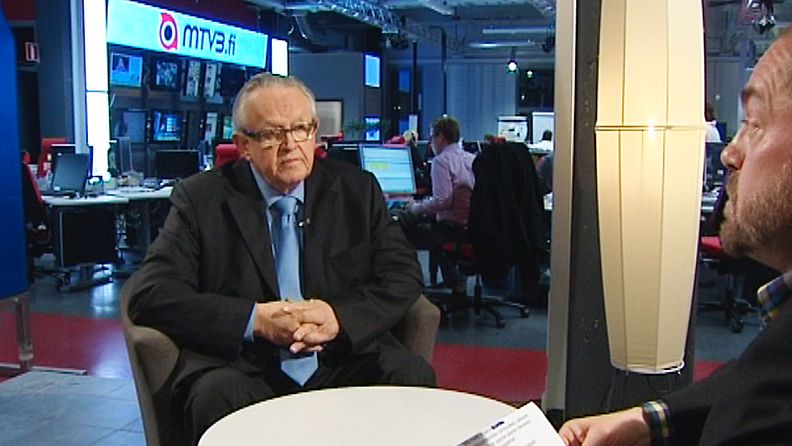 Presidentti Martti Ahtisaari sanoi MTV3 Uutisten haastattelussa, että Suomi voi olla YK:ssa aktiivinen vaikka ei olekaan turvallisuusneuvoston jäsen. 